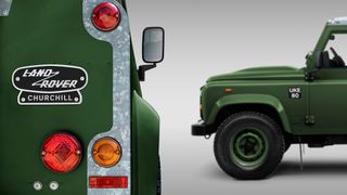 In einer Auflage von lediglich zehn Stück fertigt JLR Classic Work eine Sonderedition von Classic Defendern, die inspiriert sind von Winston Churchills persönlichem Landy. (Bild: JLR)