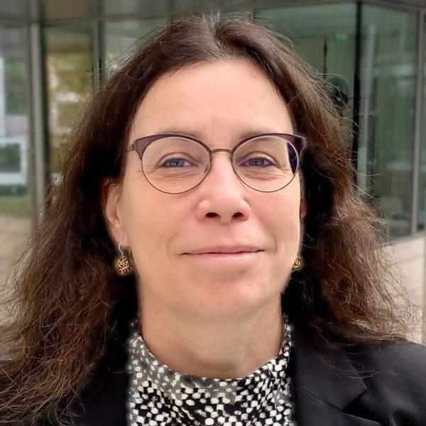 Dr. Irina Eckhardt (D21)