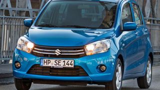 Im Suzuki Celerio fehlt möglicherweise die Befestigung der vorderen Seitenairbags. (Bild: Suzuki)