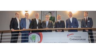 Mehr als 200 Besucher kamen beim 13. Chemcologne Chemieforum im Feierabendhaus des Chemiepark Knapsack zusammen, um sich über die aktuelle Lage der Branche und die derzeitigen Herausforderungen der Wirtschafts- und Energie-Krise auszutauschen.  (Bild: Chemcologne)