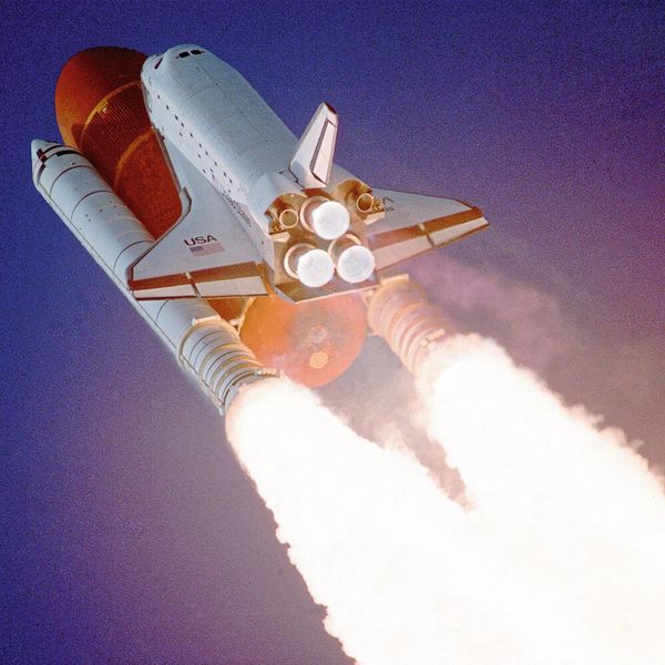 Platz 9: Die besonderen Eigenschaften technischer Keramik. Ihre besonderen Materialeigenschaften machen technische Keramik für den Einsatz in der Luft- und Raumfahrttechnik interessant. (Bild: frei lizenziert)