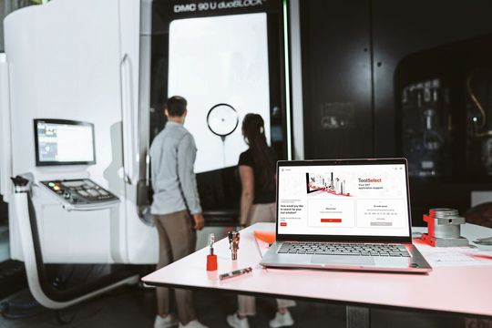 «ToolSelect» liefert Kunden schnell, kombinierte Werkzeuglösungen.(Bild:  Ceratizit)