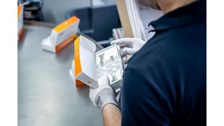 In Paris präsentierte Faller Packaging auch seinen PrePackaging Service. Anwender profitieren hier von vorkonfektionierten, sofort nutzbaren Pharmaverpackungen für den schnellen Markteintritt nach der Zulassung. (Bild: Faller Packaging)