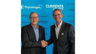 Dr. Thomas Gößmann, Vorsitzender der Geschäftsführung Thyssengas, und Hans Gennen, Technischer Geschäftsführer (COO) Currenta, nach der Unterzeichnung der gemeinsamen Absichtserklärung zur zukünftigen Versorgung der Chempark-Standorte mit Wasserstoff. (Bild: Thyssengas/ Currenta)