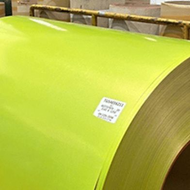 Neben der kundenspezifischen Goldschimmer-Variante wurden auch Prototypen in weiteren Farben entwickelt, darunter ein leuchtendes Grün. (Bild: Henkel)