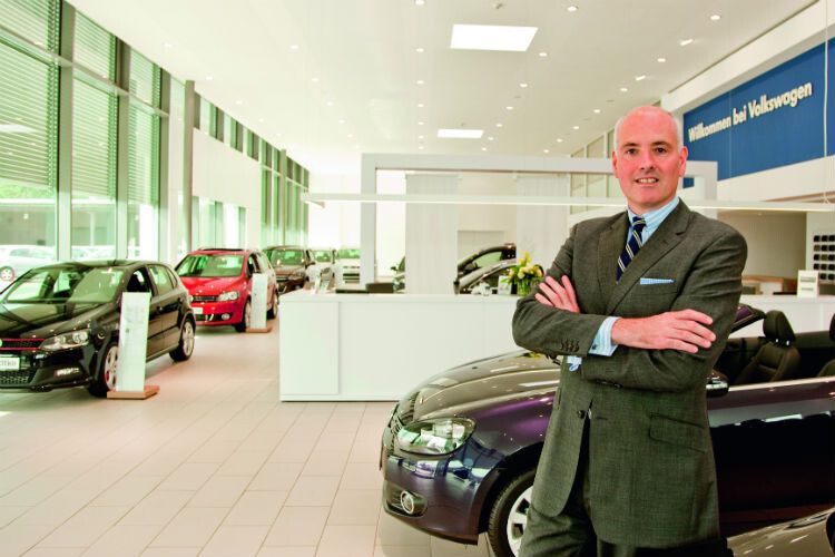 Dr. Alexander Tiedtke im neuen Ausstellungsraum. (Foto: Tiedtke)