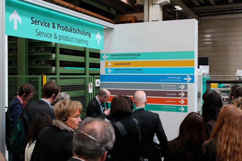 Impressionen von den Technologie-Tagen 2016 bei Arburg in Loßburg...mit allen Stars!! Bleiben sie dran...Durchklicken lohnt sich! (Königsreuther)