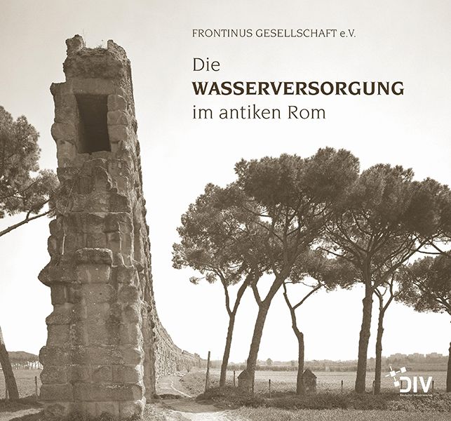 Die Wasserversorgung im antiken Rom (Prozess Spezial Wasser/Abwasser-Ausgabe 02/2013)Sextus Iulius Frontinus wurde im Jahr 97 n. Chr. durch Kaiser Nerva zum Leiter der Wasserversorgung der Stadt Rom (curator aquarum) berufen. Aus diesem Anlass verfasste er eine Schrift, die unter dem Titel „De aquaeductu urbis Romae – Die Wasserversorgung der Stadt Rom“ überliefert worden ist. Frontin gibt darin einen Überblick über den Stand des Wissens bezüglich Management, Technik und Organisation der öffentlichen Wasserversorgung. Er begegnet uns als moderner Manager einer großstädtischen Wasserversorgung; seine Schrift kann als erstes Lehrbuch des Faches gelten (zweisprachige Ausgabe). Dreizehn begleitende Aufsätze, verfasst von international renommierten Vertretern der Alten Geschichte, Altphilologie und Literaturgeschichte, Archäologie und Ingenieurwissenschaften behandeln die Editionsgeschichte des Werkes, die Gestalt Frontins in ihrer politischen und sozialen Umwelt, die Organisation und Administration der Wasserversorgung, diskutieren Messtechnik und hydraulische Kenntnisse, Rohrnormung und bautechnische Fragen, und gehen ein auf die öffentlichen Bäder, Brunnenanlagen, Toiletten und Abwasserleitungen zur Zeit Frontins.Schauen Sie doch einfach mal in unsere E-Paper-Ausgabe. (DIV)
