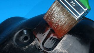 Das Korrosionsschutz-System Jenoseel von Kager ist eine ideale Lösung zur Behandlung schwer zugänglicher Flächenanteile.  (Bild: Kager)