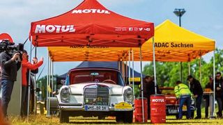Motul und ADAC Klassik sind eine Kooperation eingegangen. Deren Ziel ist es, auf die besonderen Ansprüche alter Technik aufmerksam zu machen und zu beraten.  (Bild: motul)