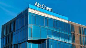 Der Spezialchemieexperte Alzchem aus Trostberg informiert, dass der tschechische Rüstungskonzern CSG seine Anteile an Alzchem vergrößert hat ... (Bild: Alzchem)
