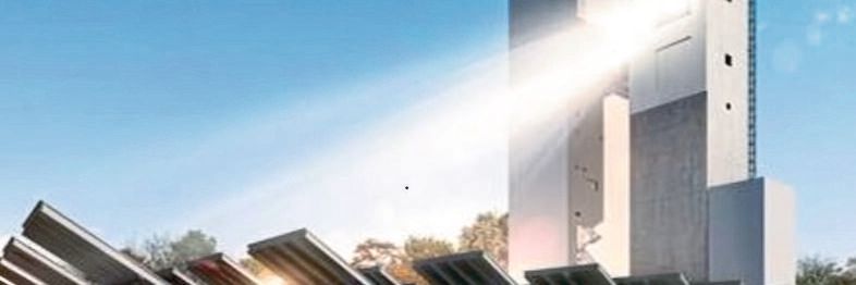 Spiegel (Heliostate) reflektieren das Sonnenlicht auf den zentralen Receiver im Solarturm II des DLR in Jülich.(Bild:  DLR)