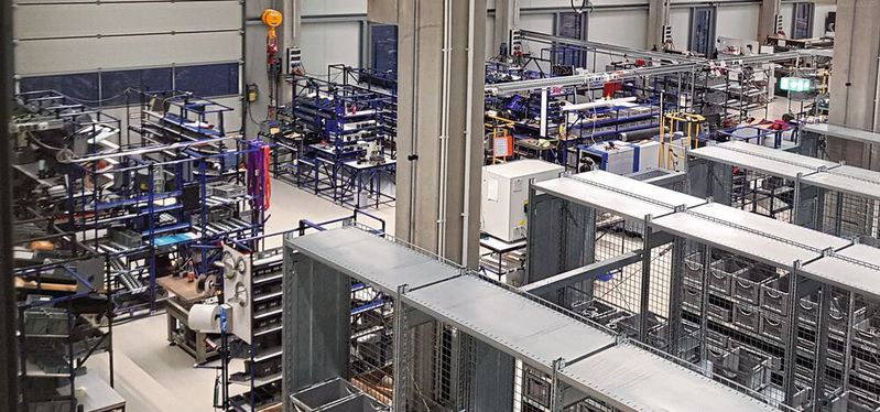 Fertigung und Logistik sind bei R+W stringent nach Lean-Gesichtspunkten gestaltet.(Bild:  R+W Antriebselemente)