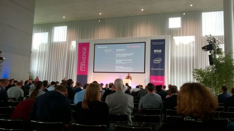 Etwa 400 Teilnehmer füllten den Vortragssaal. (Zwettler, konstruktionspraxis)