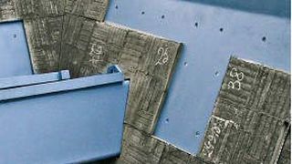 Einfache Austauschbarkeit durch mechanische Befestigung von Keraflex-Elementen  (Bild: Kalenborn)