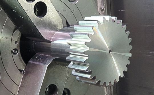 Sieht aus wie geschliffen: Nach insgesamt rund 40 Minuten ist das Bauteil fertig.(Bild:  Ingersoll)