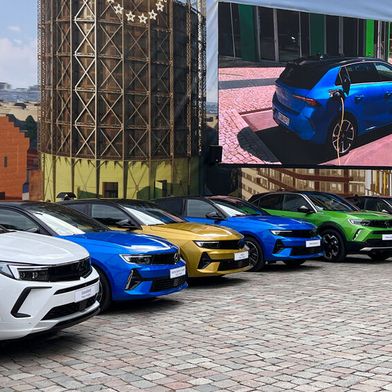Opel will ab 2028 ausschließlich Stromer anbieten. (Bild: autodrom)
