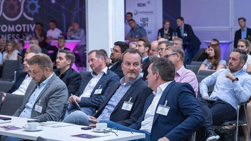 Auch zur Vernetzung unter Branchenkollegen eignete sich die zweitägige Veranstaltung perfekt. (Bild: Stefan Bausewein)