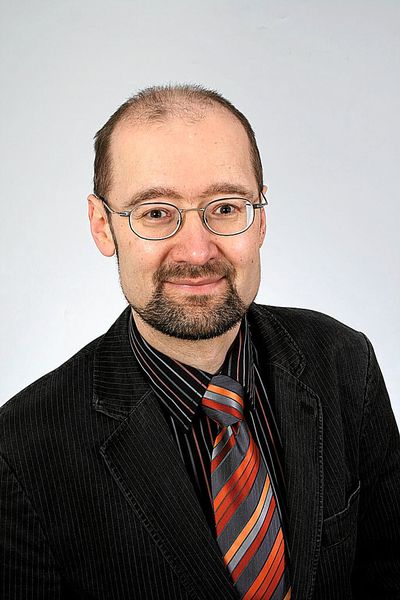 „Trotz einiger Fortschritte bei der Energie-effizienz in der Produktion sind die Potenziale noch lange nicht ausgeschöpft“, sagt Dr. Michael Bunk, Leiter der Abteilung Energie-systeme der TÜV Süd Industrie Service GmbH in Dresden. (Bild: TÜV Süd)