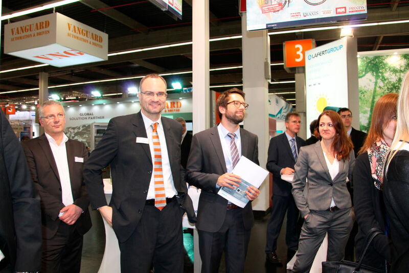 Unter allen neun Shortlist-Platzierten wurden am 25. November 2015 auf der SPS IPC Drives in Nürnberg die drei besten Automatisierungs-Apps mit dem automation app award von elektrotechnik gekürt. (elektrotechnik)