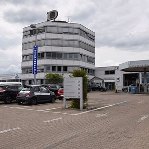 (Rubbel / »kfz-betrieb«)