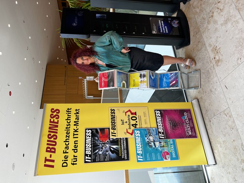 Die Sonderpublikationen der IT-BUSINESS dürfen natürlich nicht fehlen. (IT-BUSINESS)