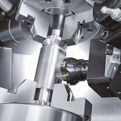 Das DMG Mori Portfolio umfasst ein breites Spektrum an Universaldrehzentren, die zum Teil auch komplexe Dreh-Frästeile fertig bearbeiten können wie im Fall der NLX 2500 2. Generation. (Bild: DMG Mori)