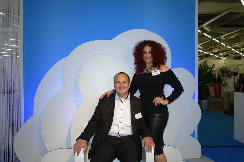 Engel & Teufelchen – aber wer ist wer? Ernesto Schmutter, Ingram Micro, und Besa Agaj, IT-BUSINESS (Bild: IT-BUSINESS)