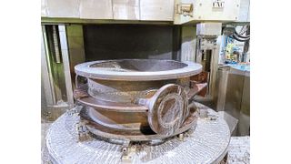 Bei Adams in Serneus können Bauteile mit einem Durchmesser von bis zu 2,6 Metern gefertigt werden. (Bild: Anne Richter, SMM)