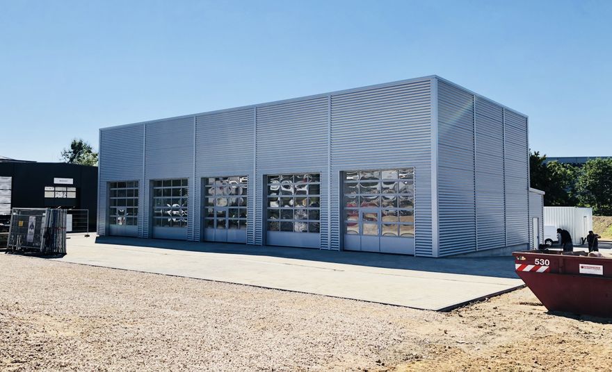 gewerbehallenbau (HaCoBau Hallen und Container Systeme GmbH)