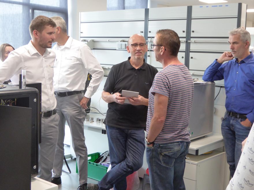 elementar_expert_meeting_inorganic_elemental_analysis_2019_lab_02 ()