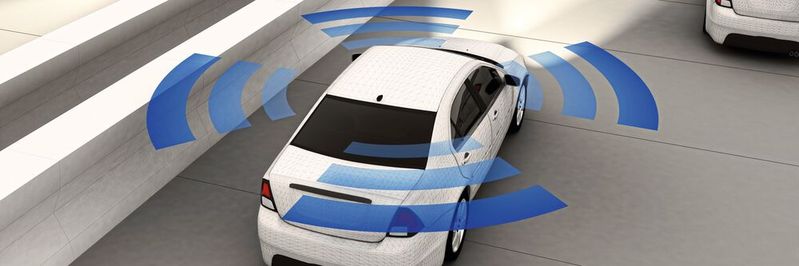 Autonomes Fahren: Das anfallende Datenvolumen ist in den letzten Jahren rasant angestiegen. Für die Testfahrten müssen Messtechnik-Speziallisten verschiedene Parameter aufeinander abstimmen. Autonomes Fahren: Das anfallende Datenvolumen ist in den letzten Jahren rasant angestiegen. Für die Testfahrten müssen Messtechnik-Speziallisten verschiedene Parameter aufeinander abstimmen.