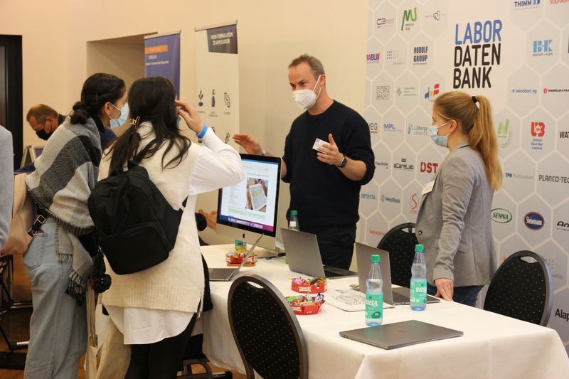 Impressionen von der LAB-SUPPLY Hannover 2021   Weitere Infos zu den kommenden LAB-SUPPLY-Messen finden Sie auf www.lab-supply.info.  (LABORPRAXIS, I. Ottleben)