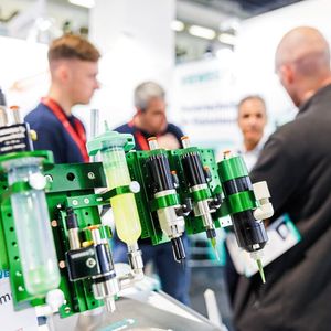 Die all about automation brachte vom 26. bis 27. August 2026 Anwender und Anbieter aus den Bereichen Automation, Robotik und Digitalisierung in Zürich zusammen. Die Aussteller lobten die kompakte, persönliche Atmosphäre und die hohe Gesprächsqualität. (Bild:  Easyfairs)