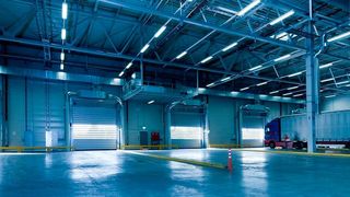 Das FZI Forschungszentrum Informatik arbeitet mit mehrern Partnern an neuen Lösungen für den autonomen Werksverkehr. (Bild: Pixabay)