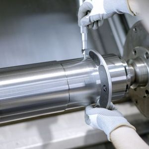 In regelmäßigen Anwendungsworkshops werden Planzeiten weiter rationalisiert, Funktionen ausgebaut und Ideen aus der Praxis in die Softwareentwicklung von HSI aufgenommen.(Bild:  Flender)