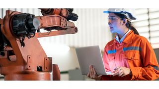 GenAI hilft Ingenieuren, unstrukturierte Daten aus Geräteprotokollen und Serviceaufzeichnungen zu verarbeiten sowie Predictive‑Maintenance‑Workflows zu verbessern. (Bild: Mathworks)