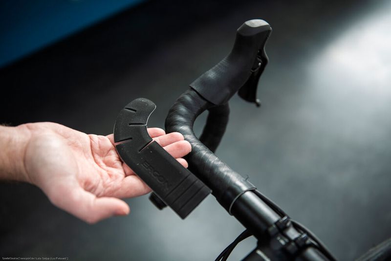 Ein ergonomisches Lenkerband wie das 