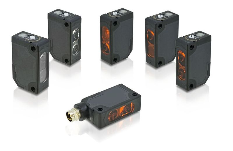 Die Lichtschranken der Serie SA2E sind für den Einsatz in anspruchsvollen Umgebungen ausgelegt. Sie verfügen über eine robuste Bauweise und eine hohe Schutzart, sodass sie auch unter schwierigen Bedingungen zuverlässig arbeiten.(Bild:  Apem)