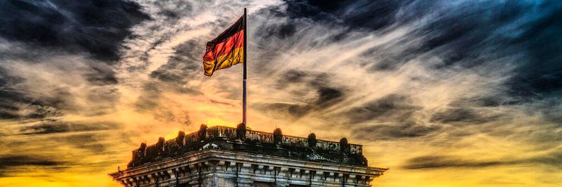 Eine 'Bundes-Cloud' ist super, aber skaliert nur begrenzt. Wie sich Multicloud rechtfertigt und mit Digitaler Souveränität vereinen lässt, schreibt Holger Lehmann vom Informationstechnikzentrum Bund (ITZBund). Eine 'Bundes-Cloud' ist super, aber skaliert nur begrenzt. Wie sich Multicloud rechtfertigt und mit Digitaler Souveränität vereinen lässt, schreibt Holger Lehmann vom Informationstechnikzentrum Bund (ITZBund).