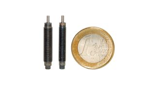 Die Miniatur-Stoßdämpfer können mit einer linearen oder progressiven Dämpfungscharakteristik ausgestattet werden und erreichen eine Lebensdauer von bis zu 40 Mio. Hüben. (Archiv: Vogel Business Media)