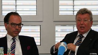 Dr. Christian Malorny (l.), Leiter des europäischen Maschinenbaubereichs von Mc-Kinsey und VDMA-Präsident Dr. Reinhold Festge erläuterten die Ergebnisse der aktuellen Studie. (Bild: Otto)