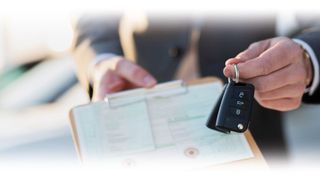 Viele Gebrauchtwagenverkäufer sind handlungsorientiert und verkaufsstark, haben aber wenig – oder kein – strategisches Verständnis für Marktmechanismen. (Bild: © Wellnhofer Designs - adobe.stock.com)