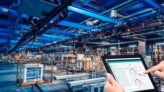 Im vernetzten Lager können Unternehmen auch wegen moderner ERP-Systeme auf Transparenz und Reaktionsfähigkeit in Echtzeit vertrauen. (Bild: Forterro)