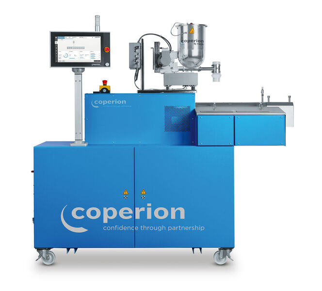 Due to its intensive dispersion and devolatilization output, Coperion’s ZSK twin screw extruder is extremely well suited for energy-efficient chemical recycling of mixed plastic waste. (Coperion )