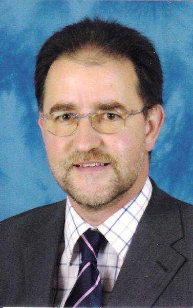 „Vor einem Vierteljahrhundert war die Energieeffizienz mehr Wunsch als Wirklichkeit. Aufgrund des veränderten Umfelds einschließlich der Umwelt-, Klima- und energiepolitischen Ziele in Deutschland und der EU hat Energieeffizienz heute eine hohe Priorität“, sagt Jürgen Schütz, Normungsexperte beim VDE. (Bild: VDE)