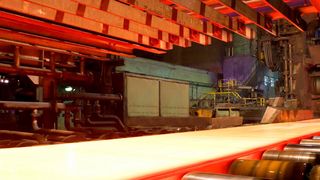 Bei Thyssenkrupp Steel in Bruckhausen werden bald moderne Anlagen festeren Stahl zu dünneren Blechen walzen. Denn der Stahlgigant investiert rund 800 Millionen Euro in neue Anlagen. Heute startet das Projekt ... (Bild: Thyssenkrupp Steel Europe)