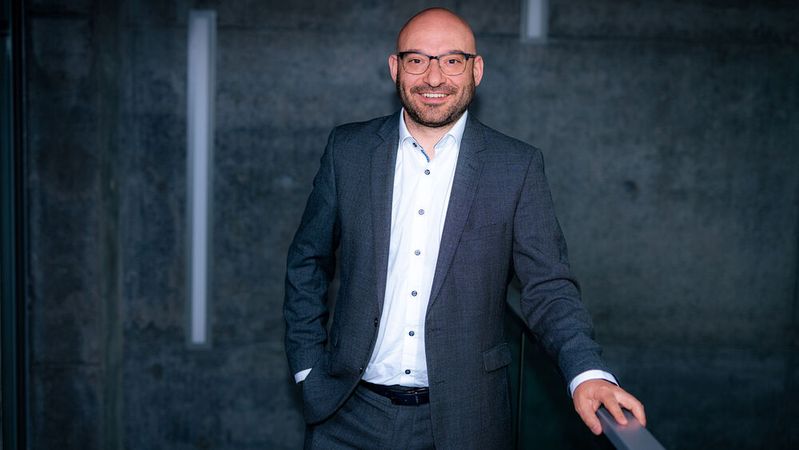 René Wilke wurde am 18. März 2026 als Minister für Arbeit, Soziales, Gesundheit und gesellschaftlichen Zusammenhalt des Landes Brandenburg ernannt und im Landtag vereidigt.(Bild:  Land Brandenburg)