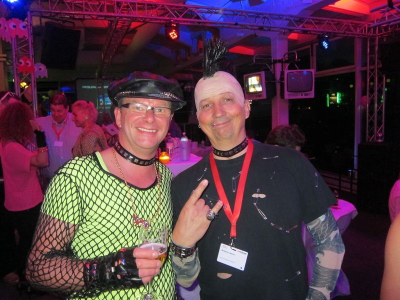 (l.) Frank Kautz, comTeam mit Wolfgang Labenez, ElectronicPartnernHandel.JPG (Vogel IT-Medien)