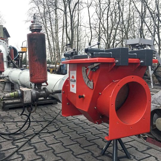 Jetzt gibt es die Pro Flap Plus, deren Sensoren Alarm schlagen, wenn sie Verschleiß oder Ablagerungen bemerken, auch mit einem Sensor, der eine Strömungsüberwachung ermöglicht.(Bild:  Keller Lufttechnik)